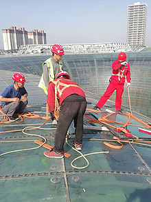 ��픲������Q